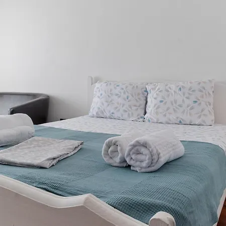 Daire Garsoniera Dreamhouse Titan - Rasarit De Soare *